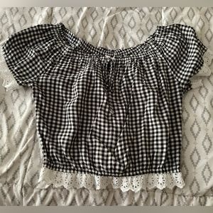 Cute Hollister XS Black/White gingham top